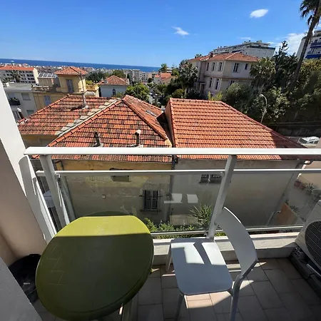 Nice Sunshine Exterior photo